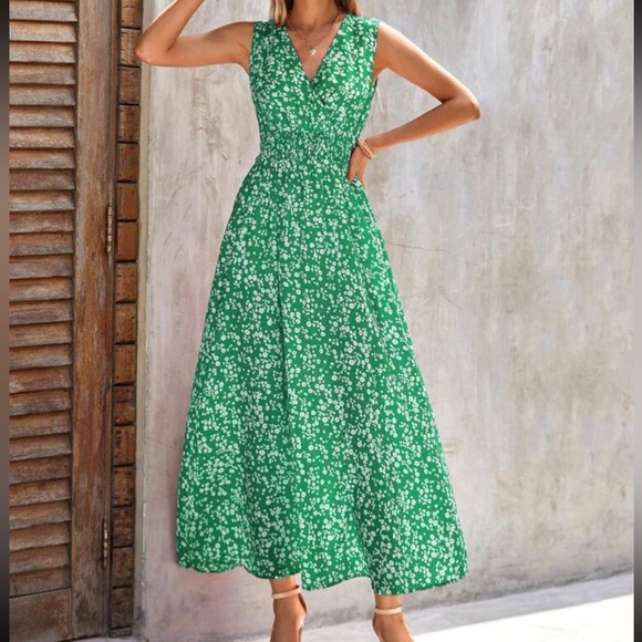 boho Floral Print Shirted Waist Sleeveless maxi Dress - Picture 4 of 6